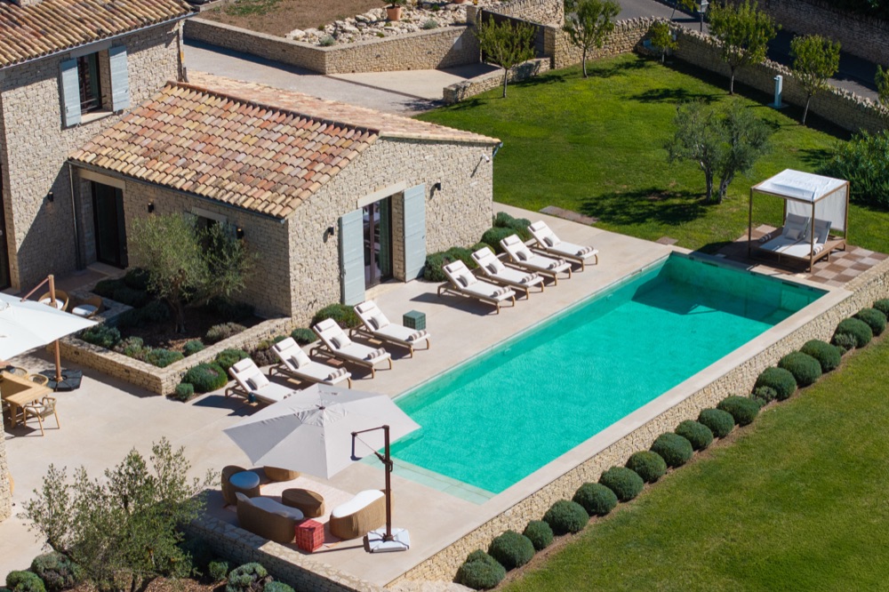Real estate – villas and character homes – photo 1